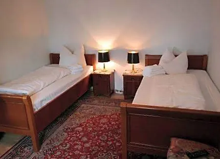 Gaestehaus Howe Hotel 5*